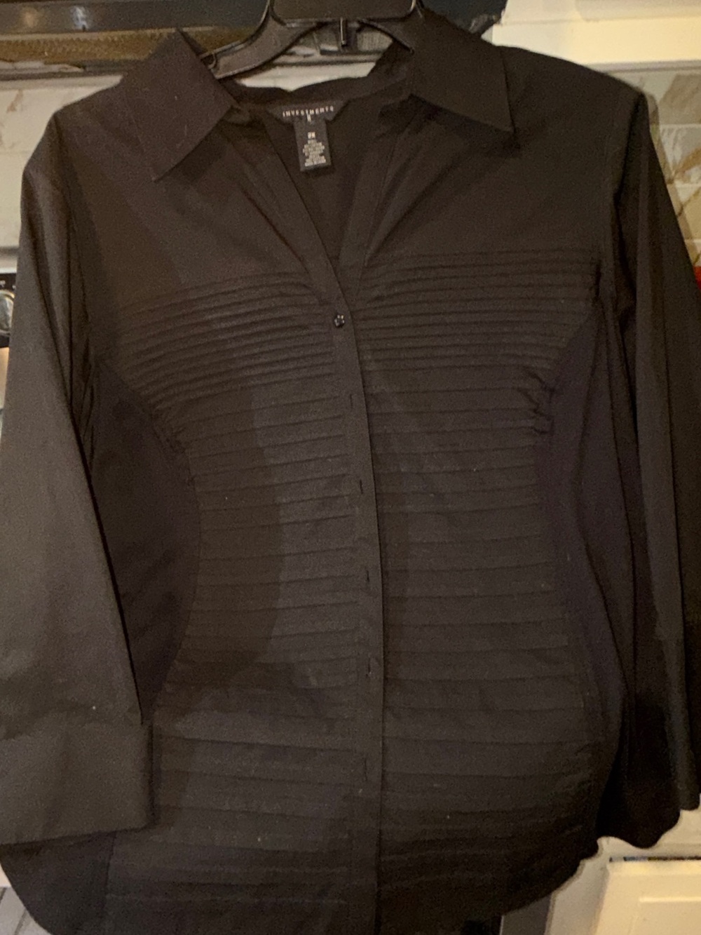 Womens Black Button-Front blouse with Pintuck Detail - WORTHINGTON